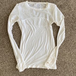 White mesh gym long sleeve activewear top